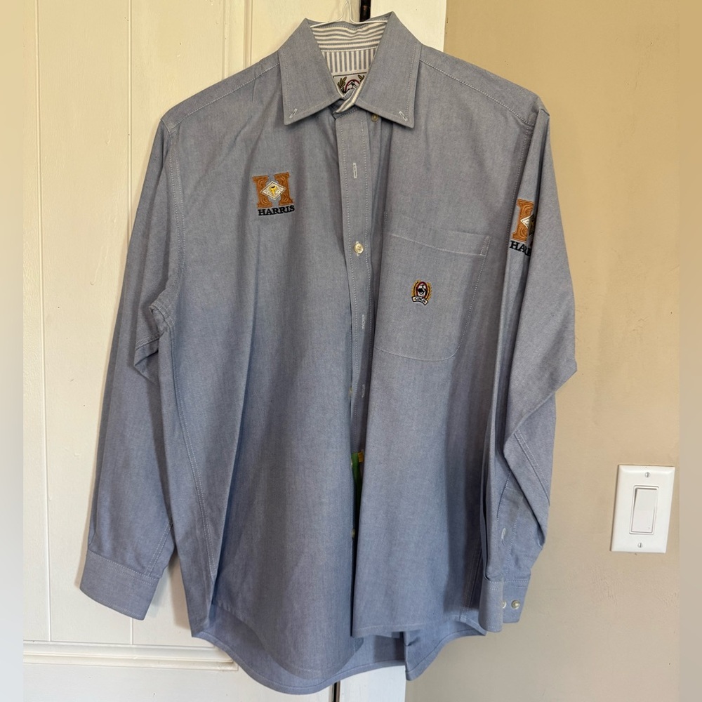 Men’s cinch denim button down XS